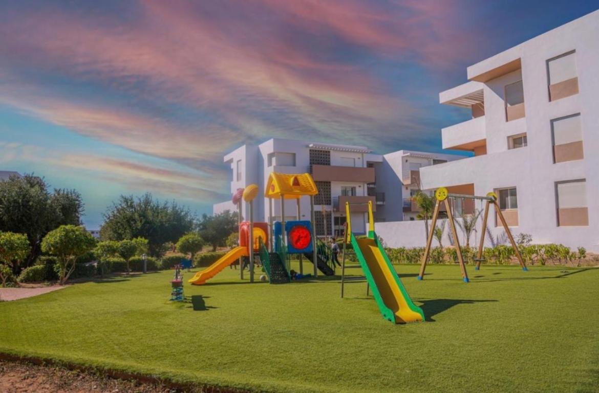 Appartement Vue Sur Piscine Et Montagne Imi Ouadar 타가주트 외부 사진