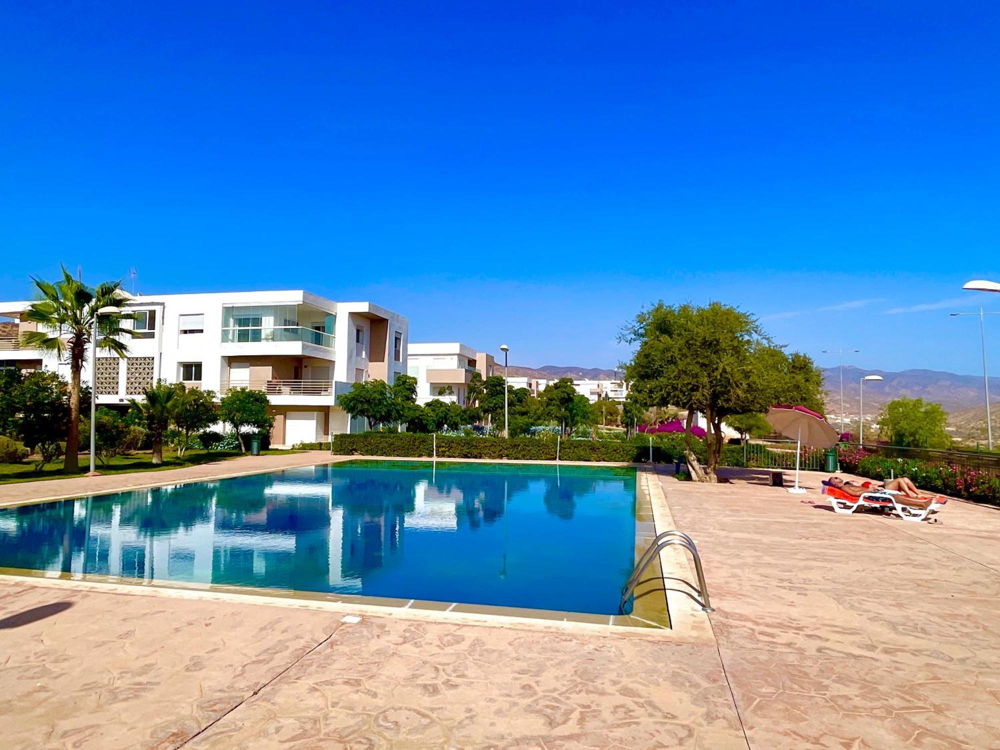 Appartement Vue Sur Piscine Et Montagne Imi Ouadar 타가주트 외부 사진